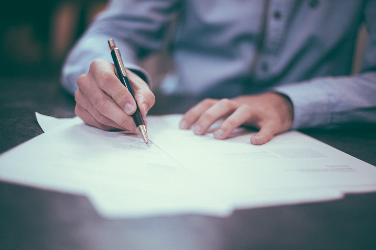 AI extracting invoice details and pushing them into accounting